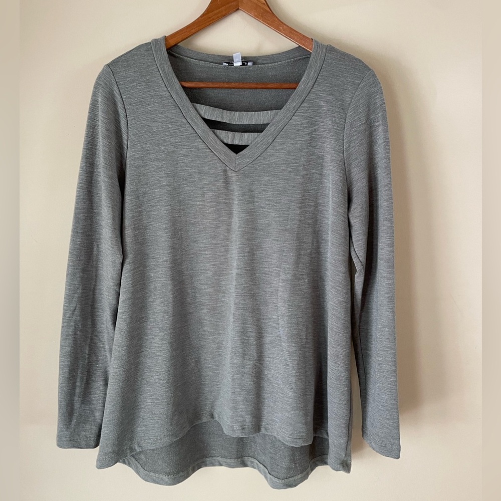 White Birch Long Sleeve Sage Coloured Size Medium